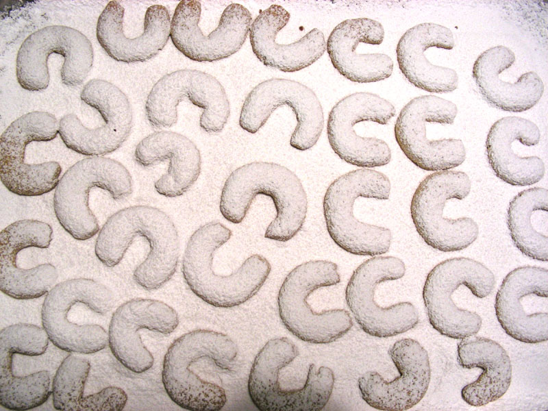 2006_12_20__vanillekipferln__g